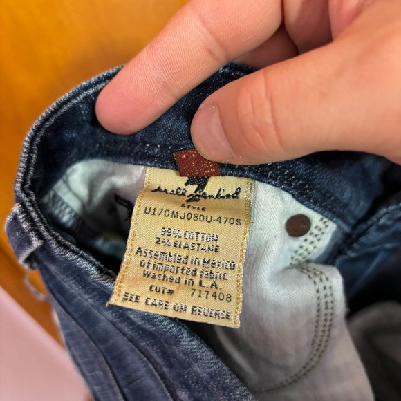 7 for all man kind flynt capri - Picture 16 of 16